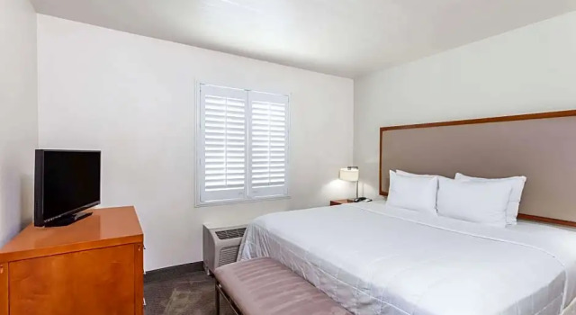 Люкс Deluxe Hawthorn Suites