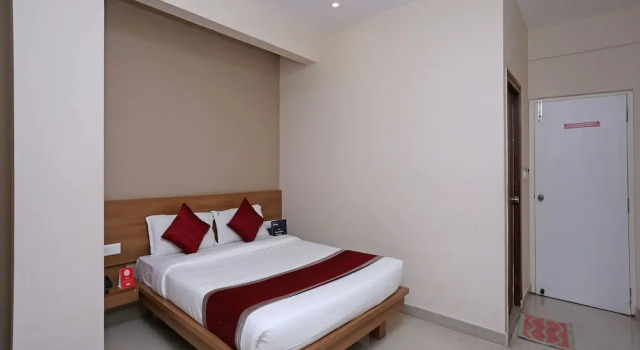 OYO 6447 Samasth Rooms And Suites, Rezervovat Hotel Hotely v Bangalore s parkováním, Parkování