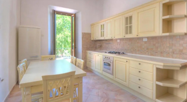 Apartament 4 camere Raffaello Residence