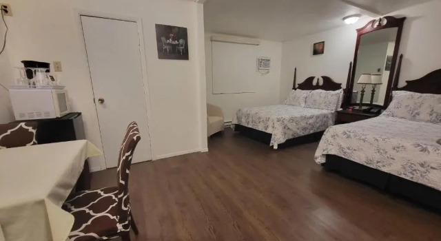 Четырёхместный номер Standard Motel Deblois