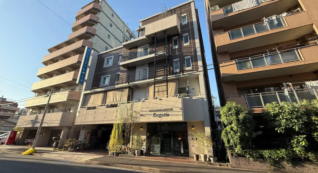 Business Hotel Legato, Забронировать Отель Отели Токио с парковкой, рядом с Monument of Electric Experiment at Hiraga Gennai, Парковка