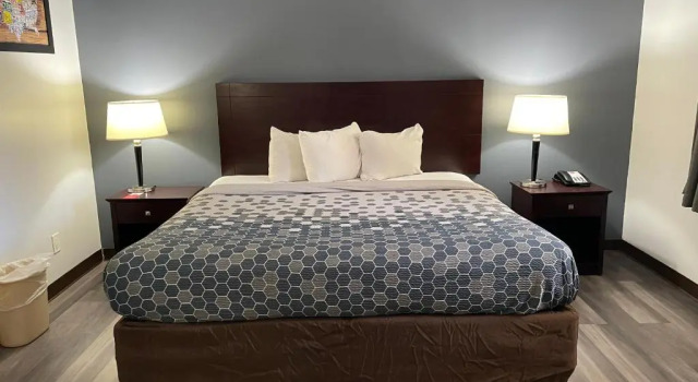 Номер Standard Econo Lodge Jefferson Hills Hwy 51