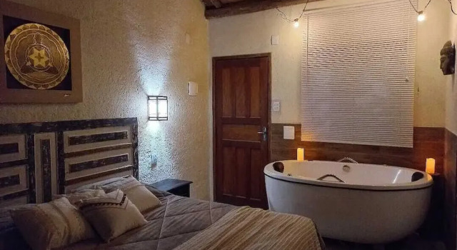 Recanto Zen Praia do Rosa, Забронировать Отель Прайя-ду-Роза Санта-Катарина, рядом с Пляж Вермелья