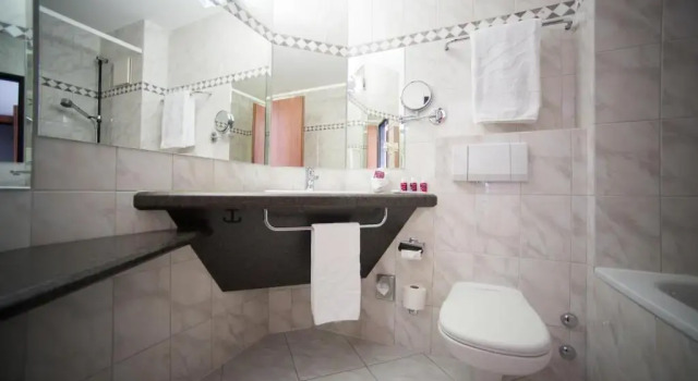 Двухместный номер Standard Grand Hôtel Les Endroits