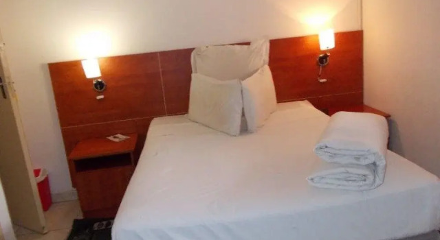 Broadhurst Inn, Prenota Hotel Broadhurst South-Eastern District