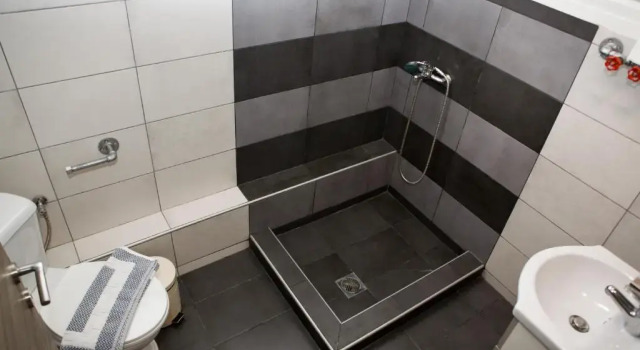 Студия Axion Esti