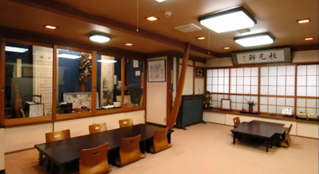 Kusatsu Onsen Nisshinkan, Забронировать Отель Отели Кусацу 3 звезды, рядом с Лыжный курорт Кусацу Онсэн, 3*