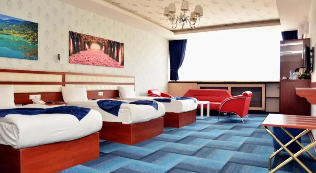 Трёхместный номер Standard Business Grand Hotel