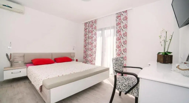 Студия с балконом Villa Mona 2
