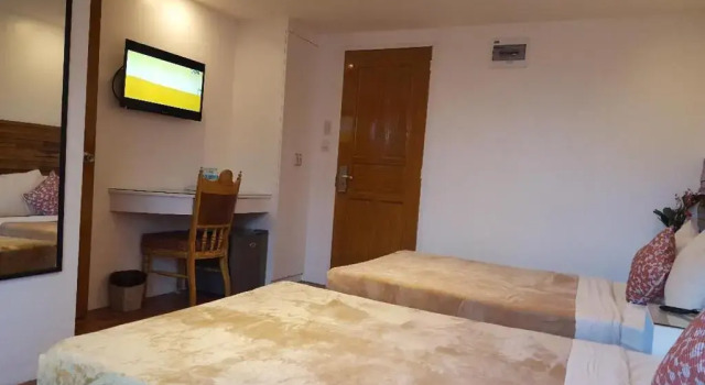 Четырёхместный номер Standard Gervasia Hotel Makati