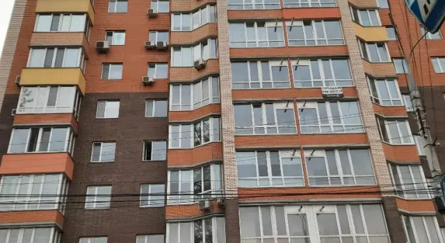 ЖК Резиденція Кориатовичів 114 корпус 5, Rezervovat Hotel Hotely v Vinnycja s parkováním, Parkování