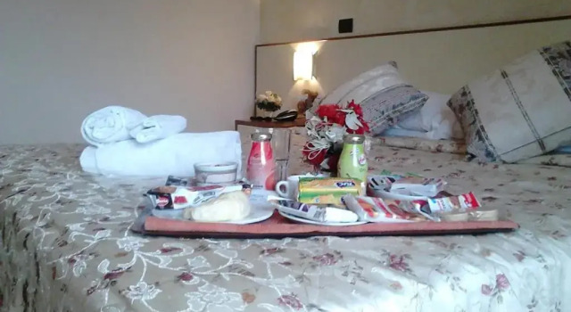 Четырёхместный номер Superior Hotel Happy Days