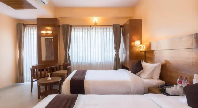 Семейный номер Standard с видом на горы Hotel Lake Shore