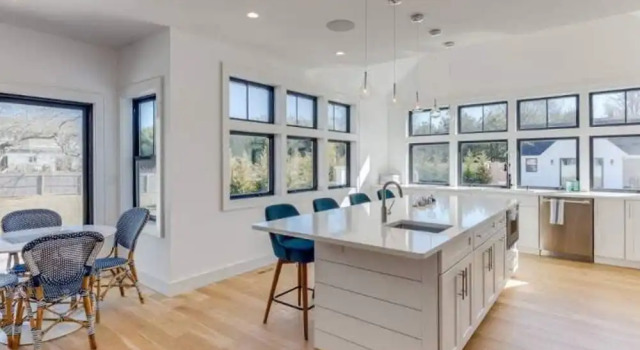 Sandpoint by Rove Travel Modern 5BR w Pool, Забронировать Дом для отпуска Шелтер-Айленд The Hamptons