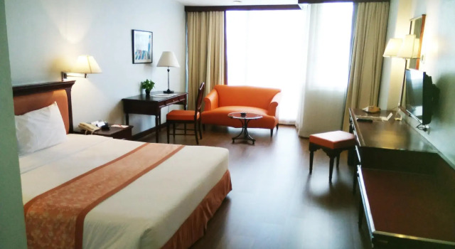 Номер Deluxe Tai Pan Hotel