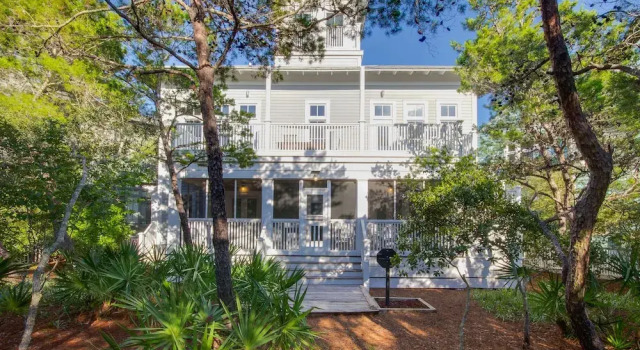 A Seaside Beauty! Book Now - Lot of Outdoor Living Space, Забронировать Дом для отпуска Виллы Санта-Роза-Бич, Вилла