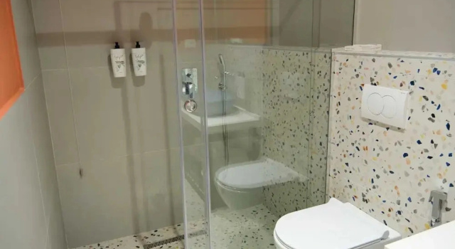 Номер Standard с балконом Rich Hotel Vlore