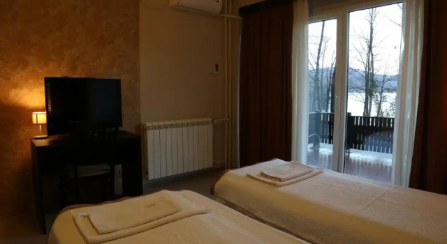 Двухместный номер Standard Jezero Hotel