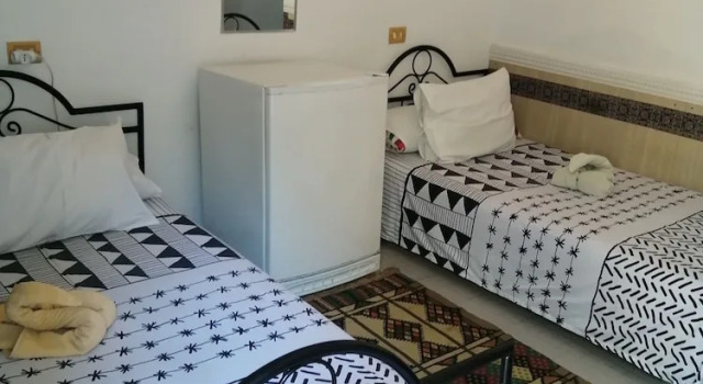 Двухместный номер Standard с балконом и с видом на бассейн Monica Hotel