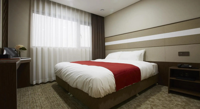 Люкс The Recenz Dongdaemun Hotel
