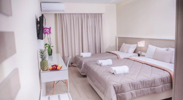 Трёхместный номер Superior с балконом Hotel Vizantio