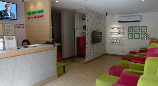 Time Traveller's Hotel, Забронировать Отель Эрмита 