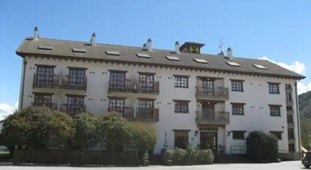 Hotel Anaya, Забронировать Отель Отели Пуэнте-ла-Рейна-де-Хака 3 звезды, 3*