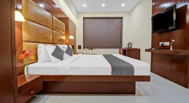 Townhouse OAK Hotel Avana, Забронировать Отель Отели штата Раджастхана 3 звезды, 3*