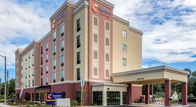 Comfort Suites Gainesville Near University, Забронировать Отель Гейнсвилл штат Флорида