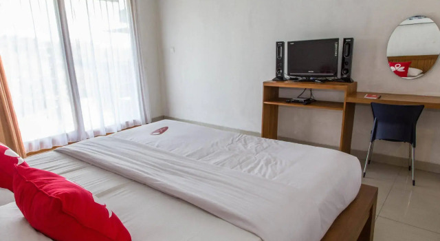 ZEN Rooms Pecatu Padang Padang Beach