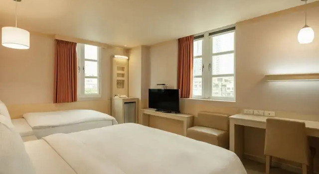 Номер Deluxe Kindness Hotel Liouhe Night Market Zhongzhen