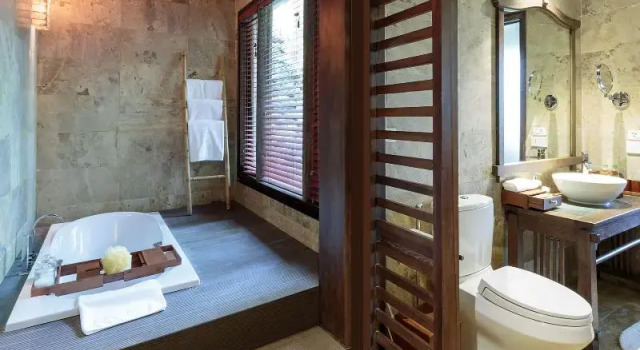 Двухместный номер Deluxe с балконом Meliá Ba Vi Mountain Retreat