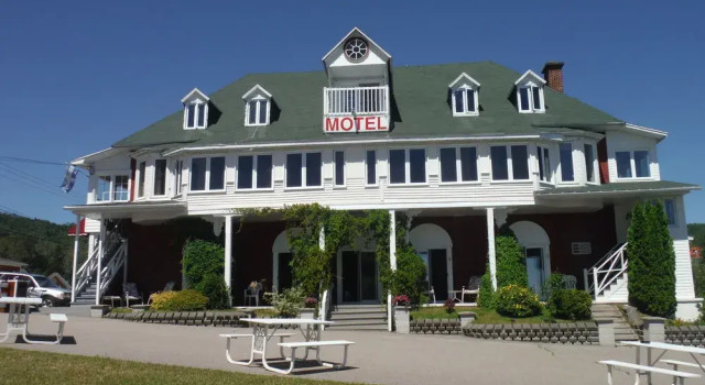 Maison C.A.Brouillard 2010, Boek Hotel 4-sterren hotels in Quebec, 4*