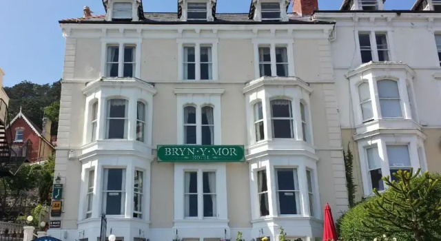 Bryn-Y-Mor Hotel, Забронировать Отель Конуи Клоид