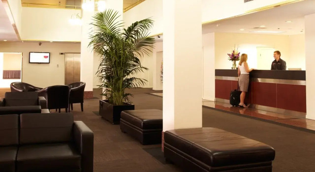 Mantra Meridien Adelaide