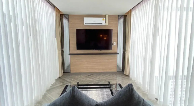 Номер Deluxe The Gold Living Life