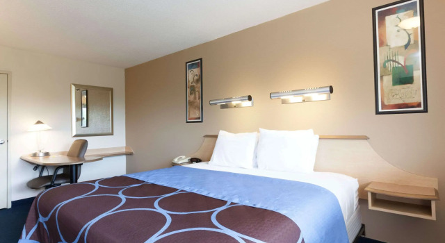 Days Inn by Wyndham Monmouth Junction-S Brunswick-Princeton, Забронировать Отель Монмут-Джанкшн North Jersey