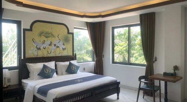 Номер Superior Blue Sea Hue Hotel