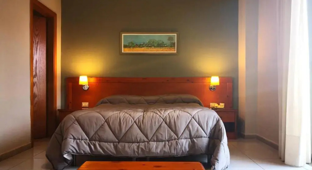 Трёхместный номер Economy Albergo Del Pino