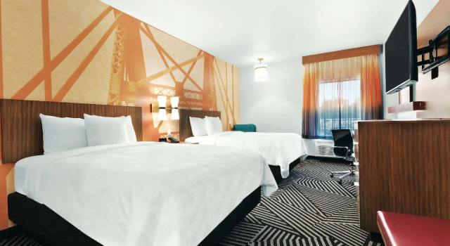 Четырёхместный номер Standard La Quinta by Wyndham Waco Baylor Downtown