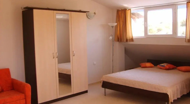 Villa Dima Guest House, Забронировать Гостевой дом Отели области Бургас с парковкой, Парковка