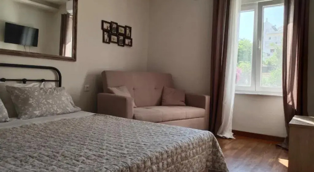 Alkistis House, Book Hotel Volos 