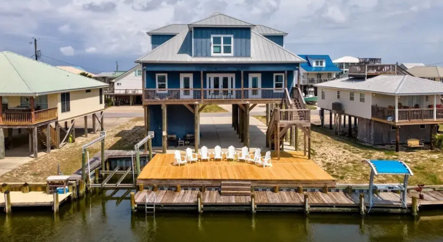 Коттедж Coastal Château - 2239 Mallard St 6 Bedroom Home