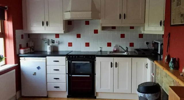 Коттедж с 3 комнатами Cottage 188 - Ballyconneely
