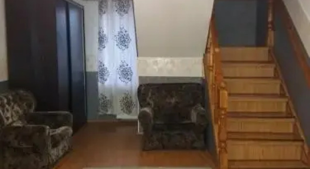 Hostel On Kulanova 4, Rezerwuj Hostel Privokzalʼnoye Kirgistan