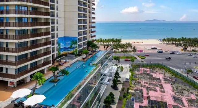DiStay Beachfront Suites - Free Airport Pickup, Prenota Hotel Da Nang Vietnam