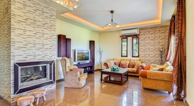 Cretan Residence