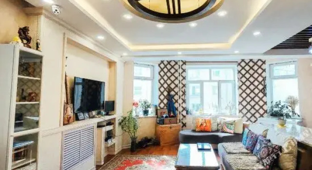 Top Tour & Guesthouse Mongolia, Book Hotel Hoteller i Chingeltei med parkering, Parkering