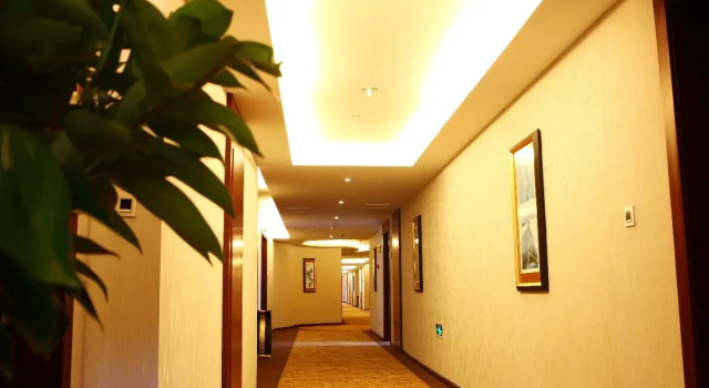 Mingcheng Times Hotel, Prenota Hotel Hotel a Chengdu con parcheggio, Parcheggio