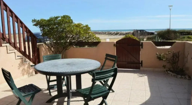 Résidence GRANDE BLEUE - 2 Pièces pour 4 Personnes 94, Réserver Hôtel Leucate Corbières